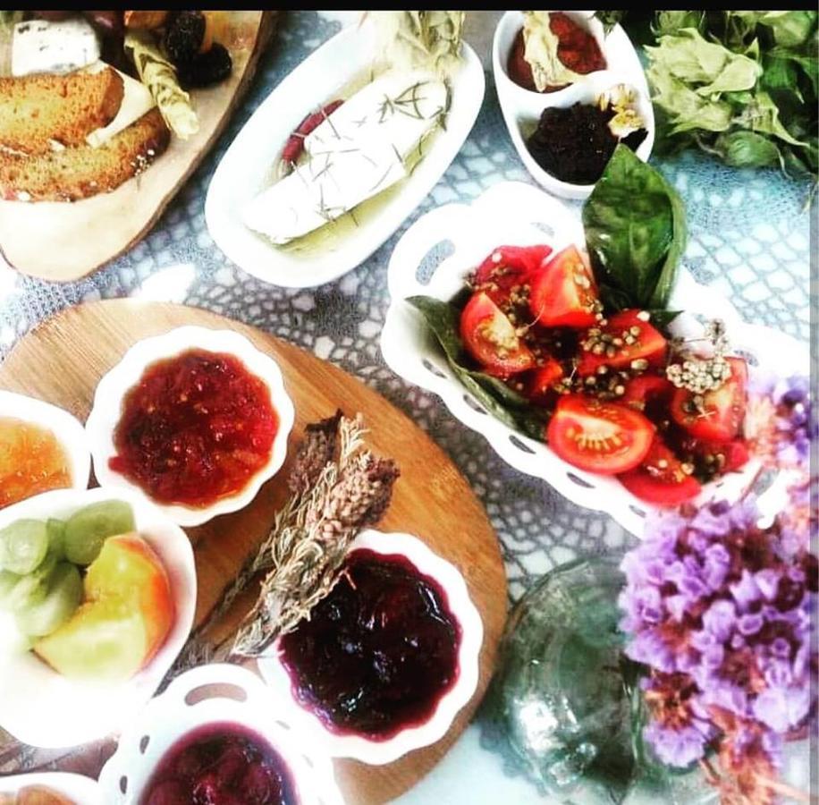 Cunda Adali Pansiyon Ayvalı Exteriör bild