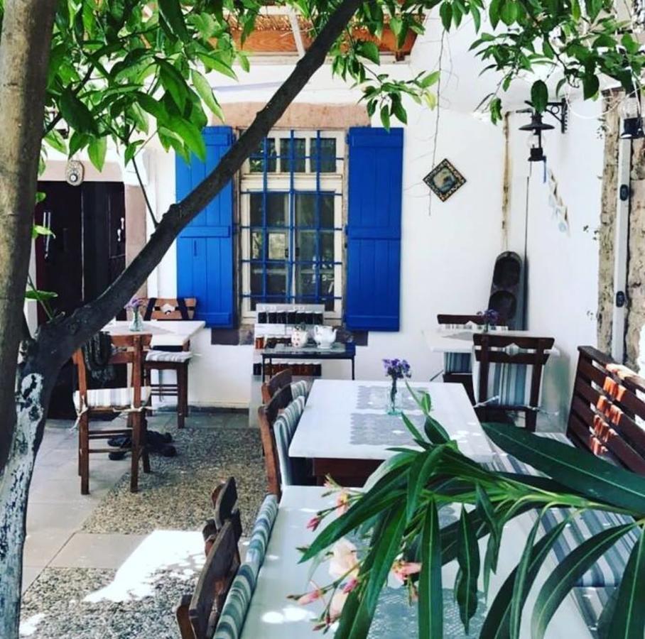 Cunda Adali Pansiyon Ayvalı Exteriör bild